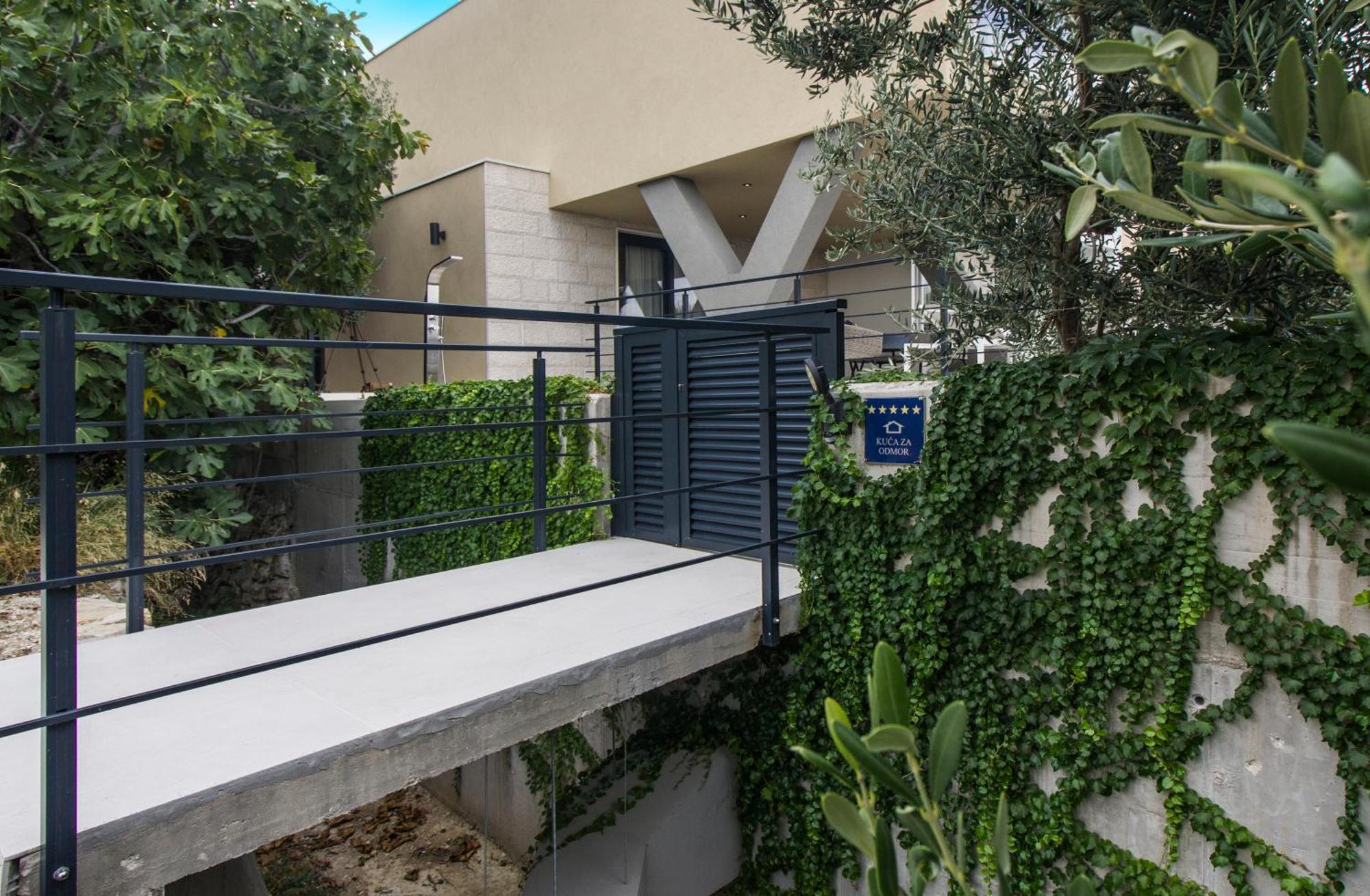 Villa Olive Grove Дуче Экстерьер фото